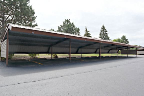 carport parking at Fox Hill Glens Apartments