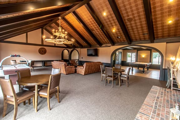 Spacious clubhouse at Fountain Pointe apartments