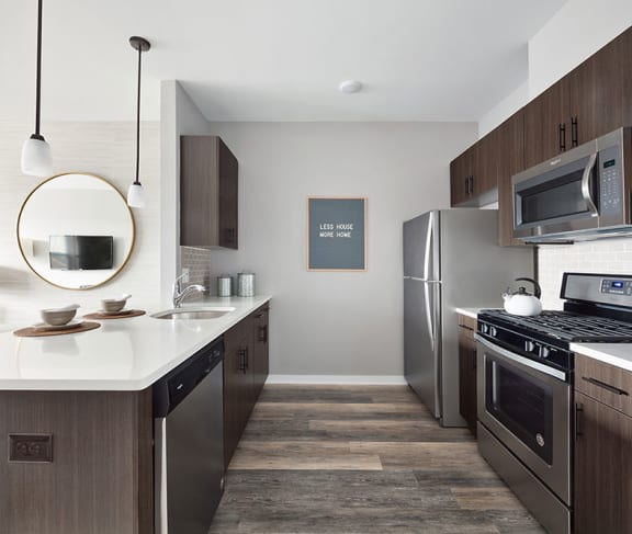Modular Kitchen at The Link at Aberdeen Station, New Jersey