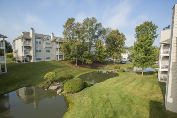 Natural grass lawn at Sand Creek Woods Apartments, Indiana