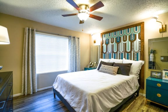 spacious bedroom in north austin apartments