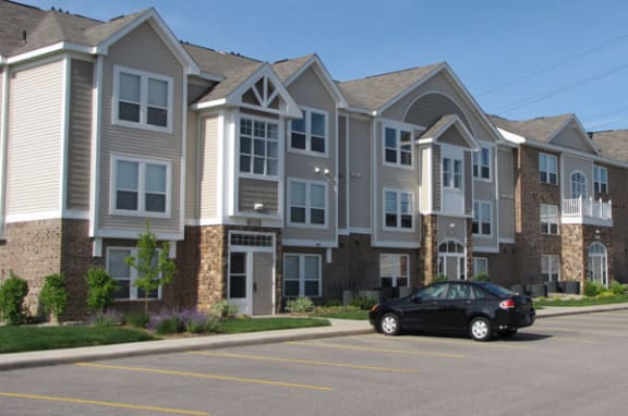 Pet Friendly Mishawaka Apartments Autumn Lakes Apartments And Townhomes