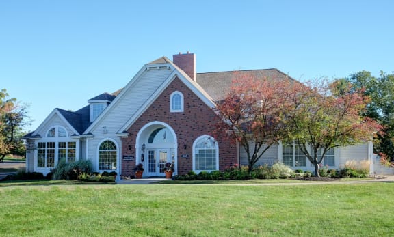 Free Wifi in Both Clubhouses at Carol Stream Crossing, Carol Stream, Illinois