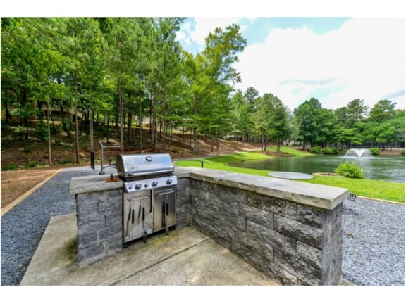 Grilling Area w Serving Bar at St. Andrews Apartment Homes, Johns Creek