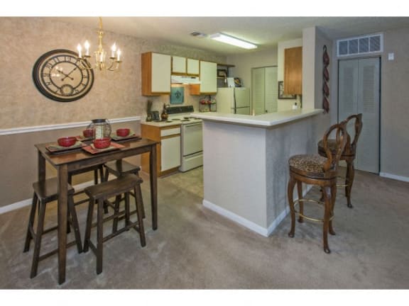 Dining With Kitchen Area at The Summit Apartments, Memphis, 38128