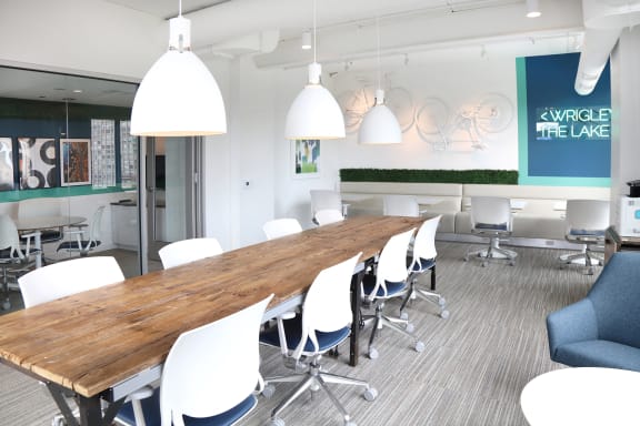 Conference Area at Viridian on Sheridan, Illinois, 60613