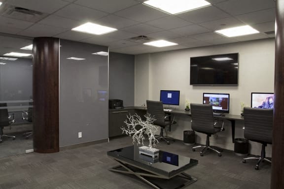 Resident Business Center With Computer And Printer at Churchill, Minneapolis