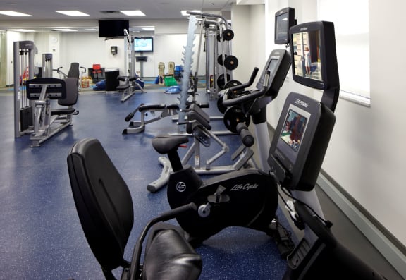 Fitness Center Access at Durham, Edina, MN