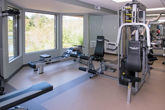 Fully Equipped Fitness Center at Aspenwoods Apartments, Eagan, MN, 55123