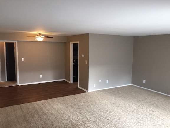 High Ceiling Living Area at Governor Square Apartments, Carmel, 46032