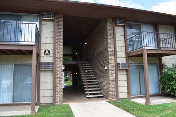 patio/balcony at Maumee OH apartments