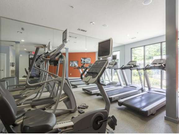 24 HOUR FITNESS GYM at Glenwood Park Lofts, Atlanta