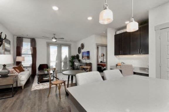 Granite Counter Tops at Retreat at Ironhorse, Franklin, TN