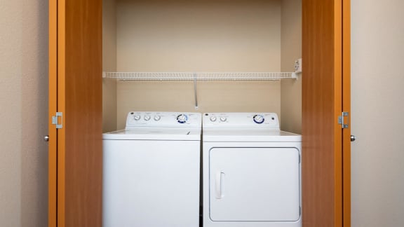 Meadow View | Laundry