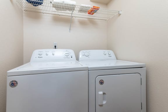 Witham Hill Oaks | Laundry Space