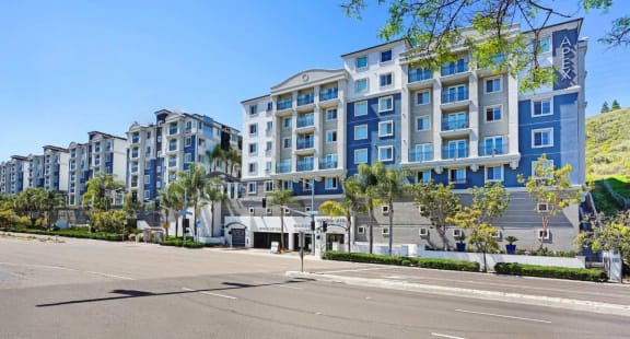 The Heights at Fashion Valley - Apartments in San Diego, CA
