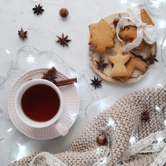 Ginger bread and tea at Azul Baldwin Park, Orlando, Florida