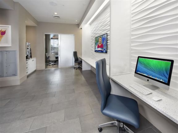 24-Hour Business Center at Azul Baldwin Park, Florida