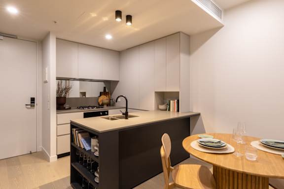 Kitchen 1