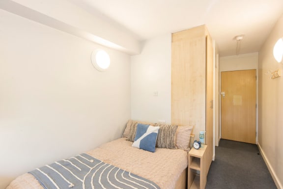 Floor Plan  6-Bed Classic En-suite, Charlotte Court, Student accommodation in Sheffield