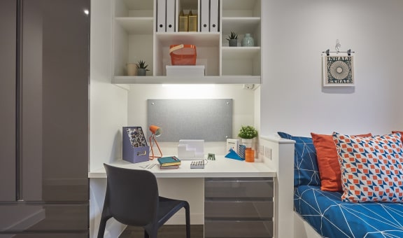 Floor Plan  Standard En-suite at Currus Court, student accommodation in Canterbury