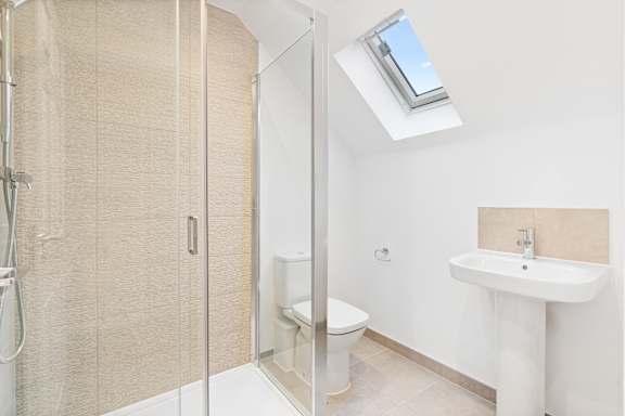 Updated Bathrooms at UnionView Apartments, Dartford DA2 6GZ