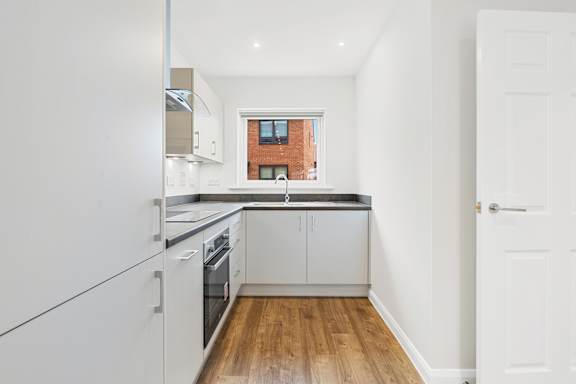 Spacious Kitchen at UnionView Apartments, Dartford, KENT DA2 6GZ