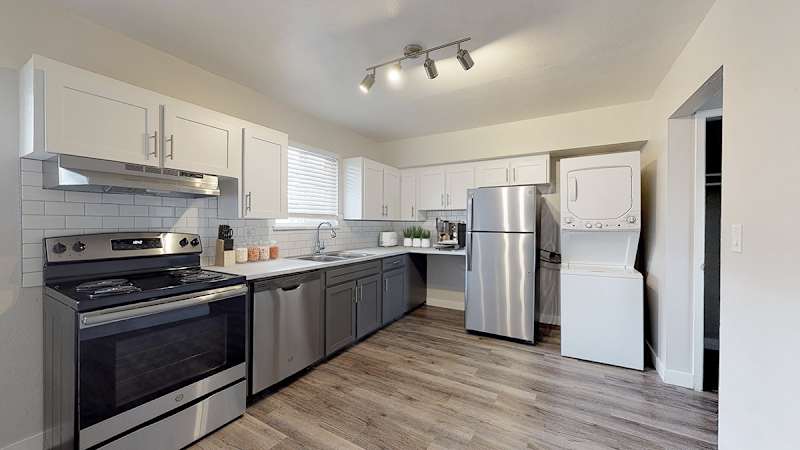 Acoma Square view 5