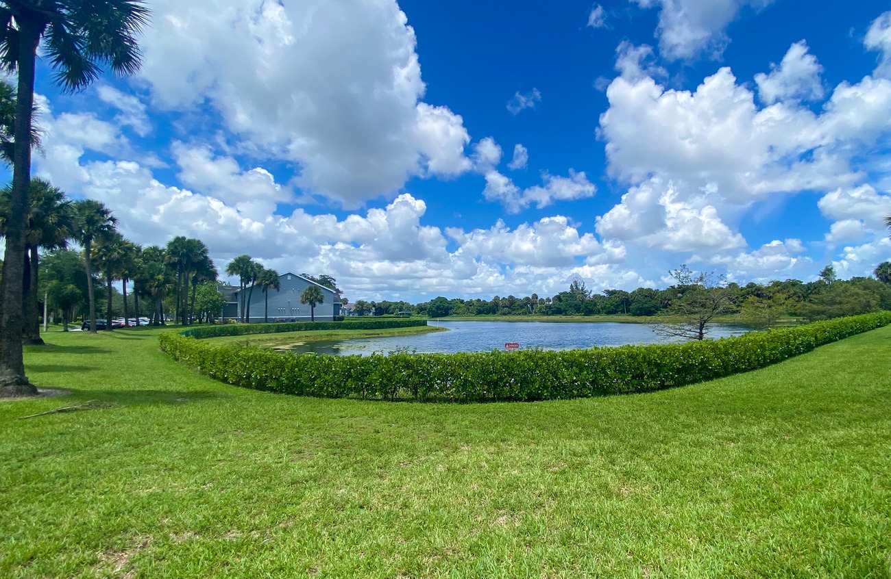 Madison Chase Apartments in West Palm Beach, FL