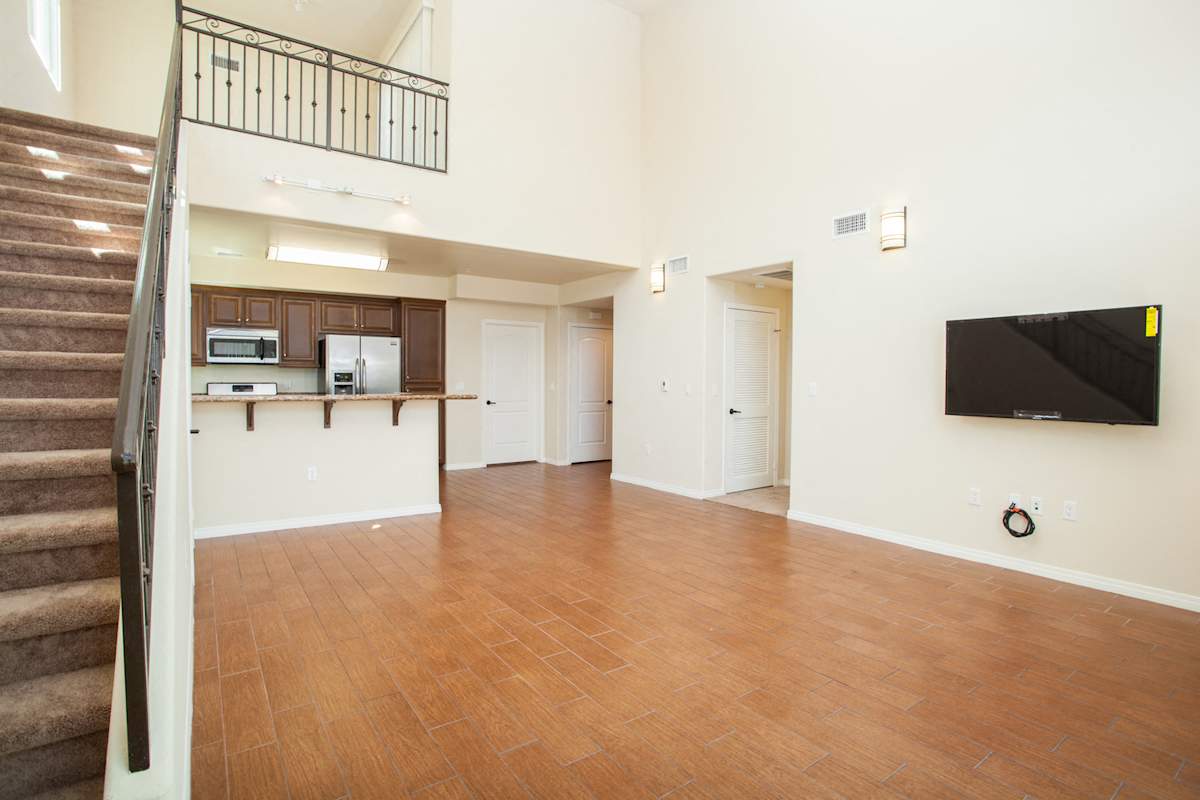 The Verandas apartment community photo - Canoga Park, CA