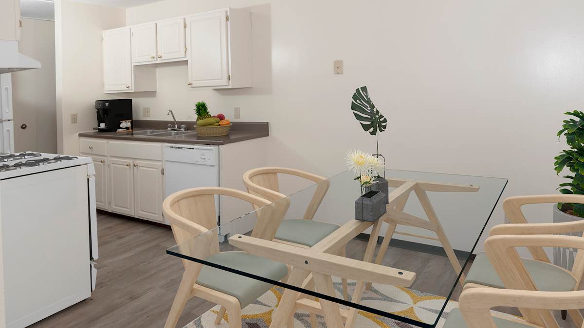 River Pointe Apartments kitchen and dining area - Fridley, MN