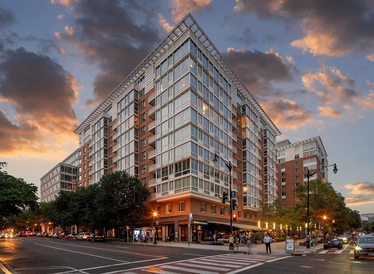 Residences on the Avenue exterior streetscape - Washington, DC