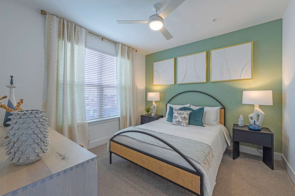 Elevate Navarre apartment bedroom - Navarre, FL