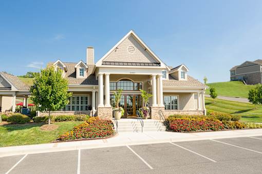 Greystone Pointe clubhouse exterior - Knoxville, TN