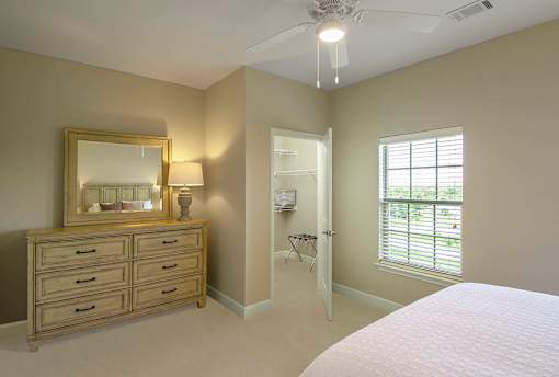 Greystone Pointe apartment bedroom - Knoxville, TN