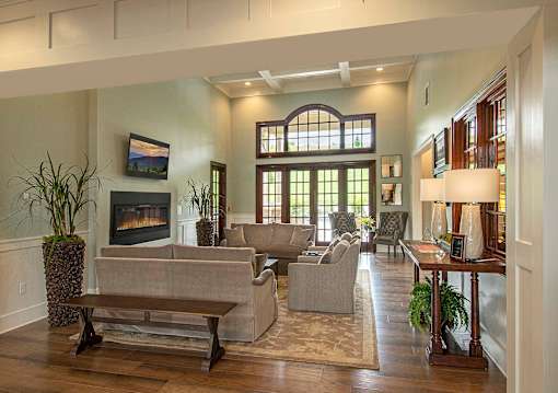 Greystone Pointe clubhouse lobby lounge - Knoxville, TN