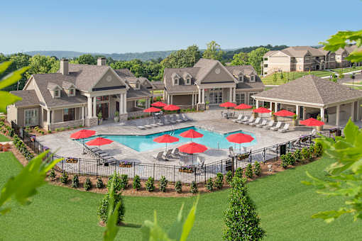 Greystone Pointe swimming pool - Knoxville, TN