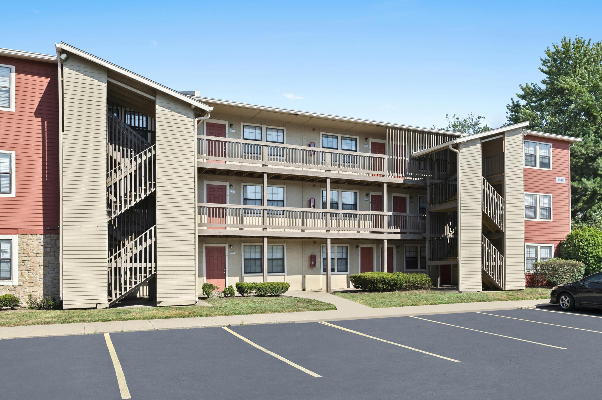 The Retreat of Shawnee | Apartments in Shawnee, KS | RENTCafe
