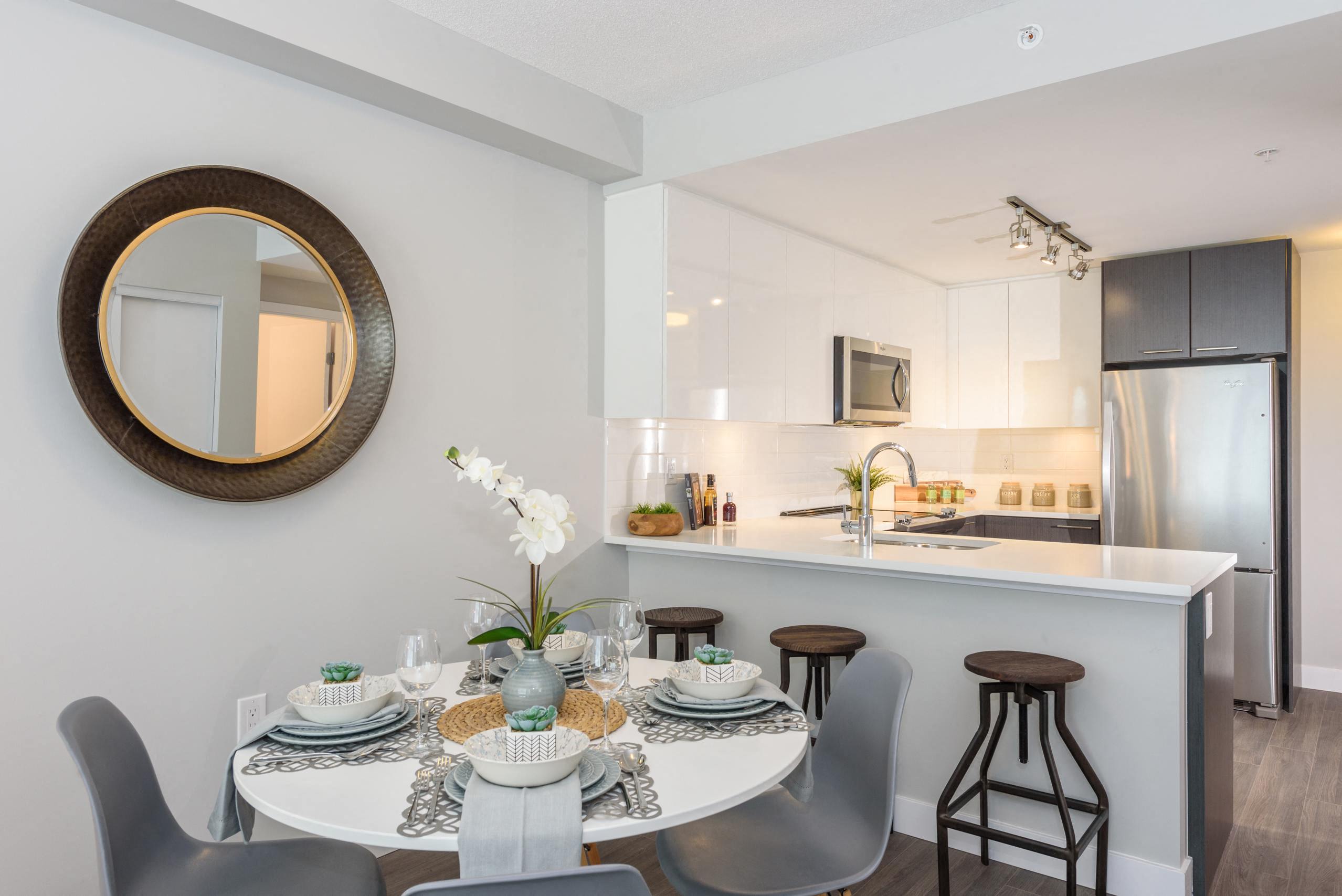 Novare - 1 Bed 1 Bath G 5