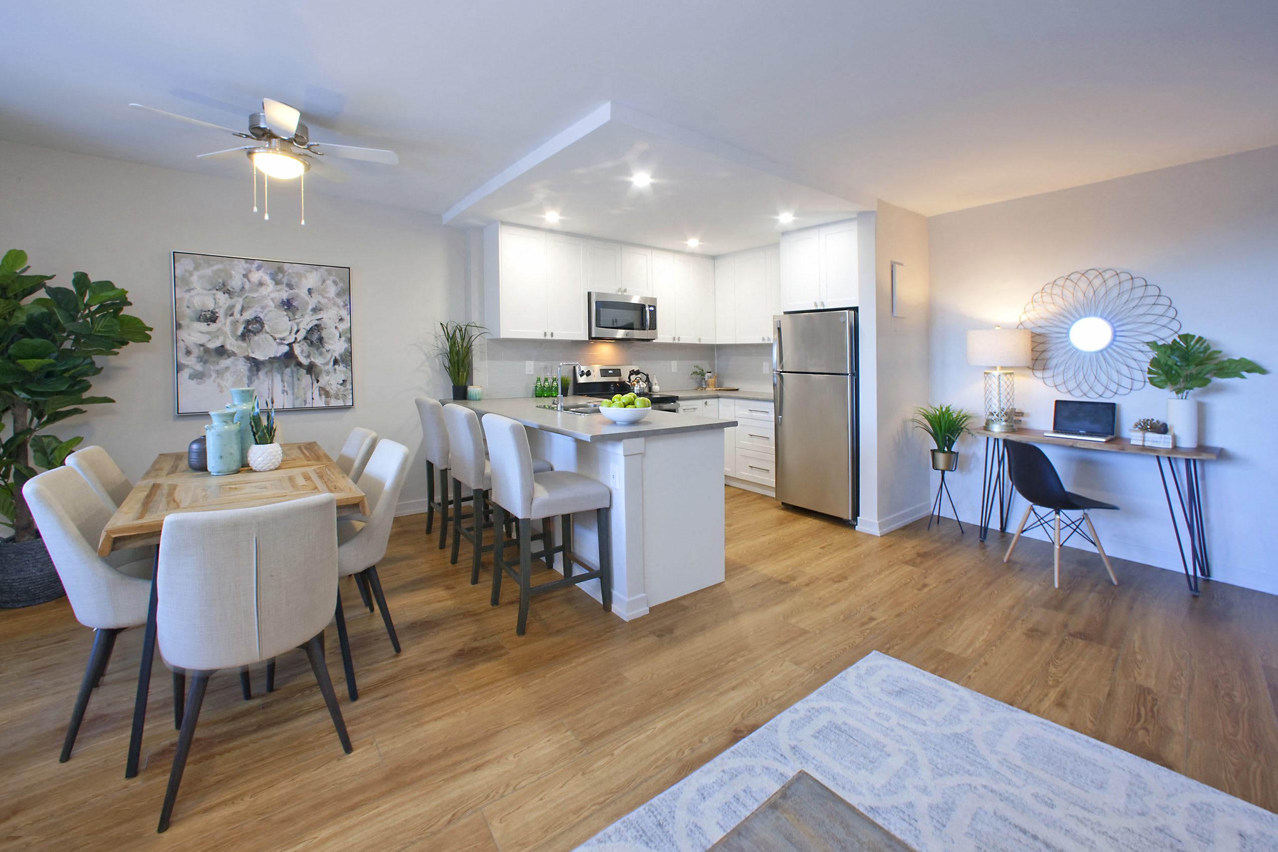 Prince Court/Princess Manor - 1 Bed 1 Bath A Princess Manor 5