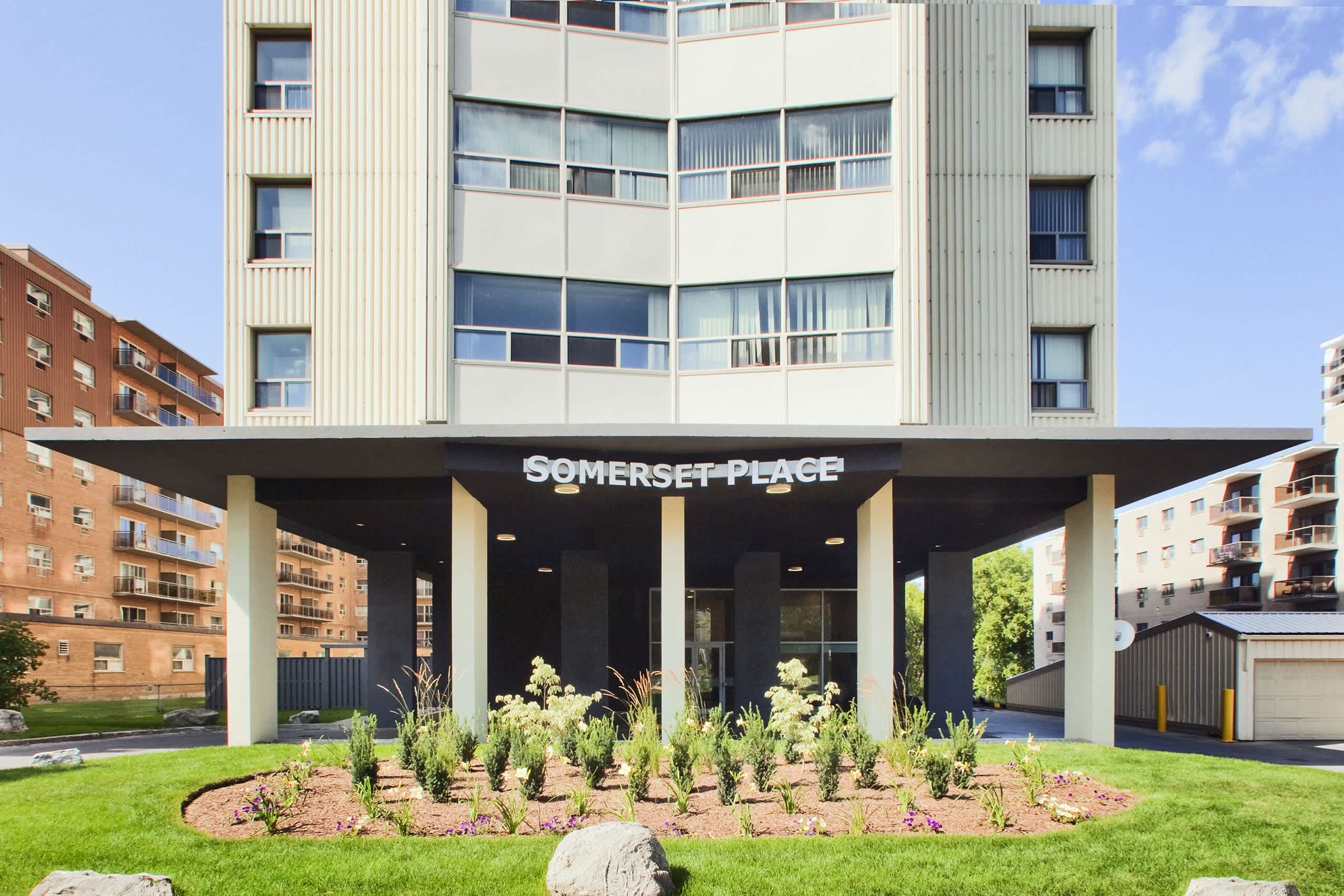 Somerset Place Apartments - 3 Bed 2 Bath B 2