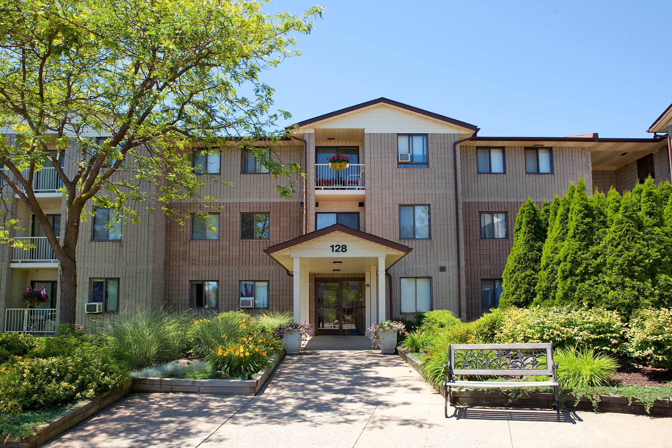 St. Augustine Place - 2 Bed 1 Bath A 2
