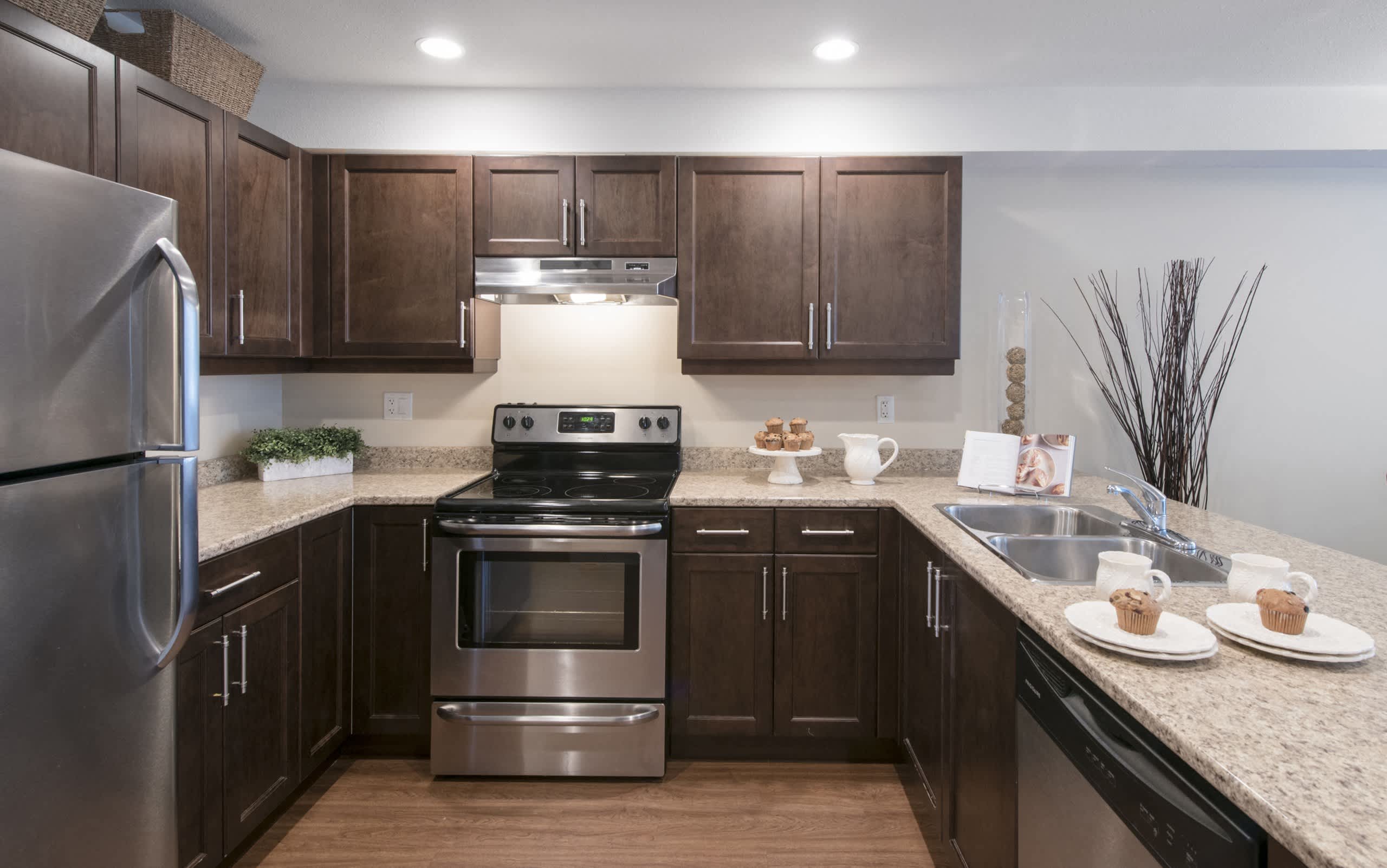 The Crest - 1 Bed 1 Bath A 3