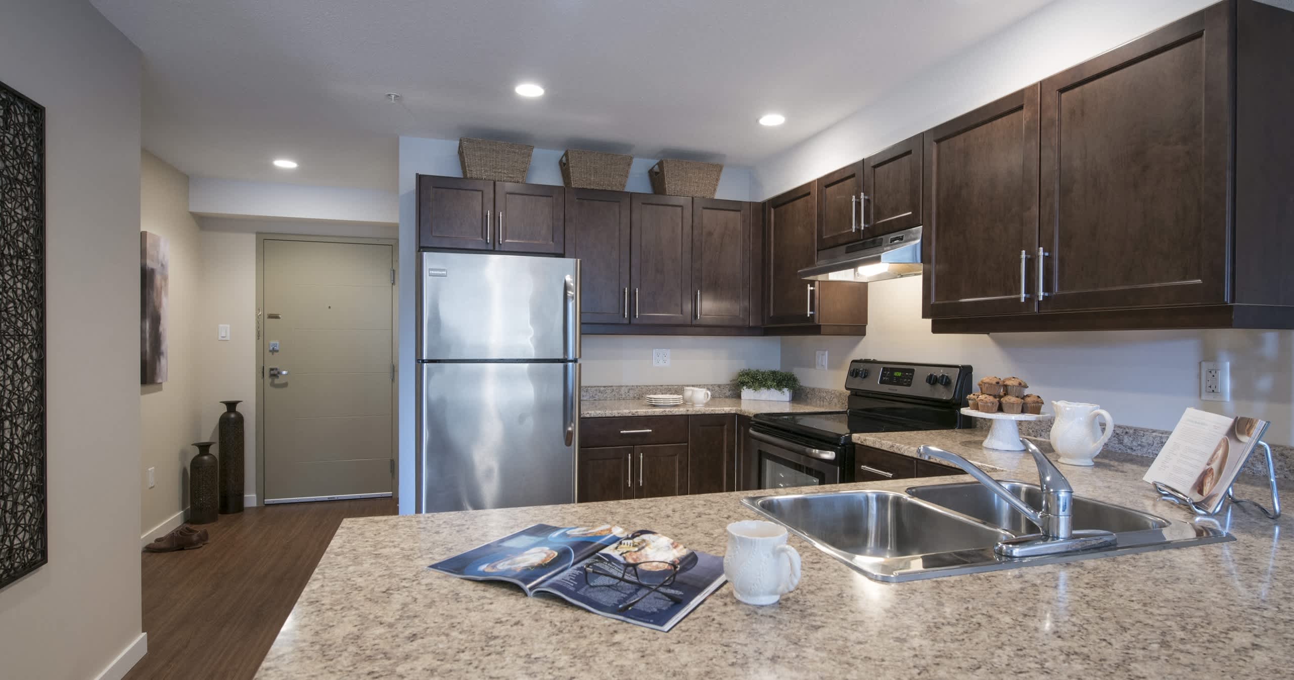 The Crest - 1 Bed 1 Bath A 5