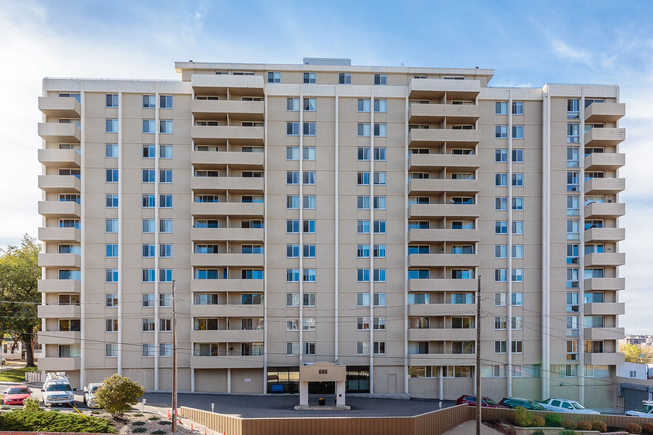 Victoria Place Apartments - 1 Bed 1 Bath E 2