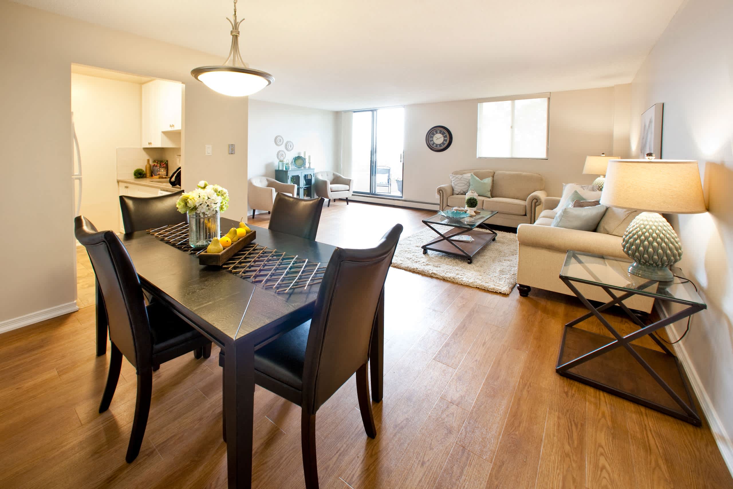 Wellington Park Towers - 1 Bed 1 Bath A 5