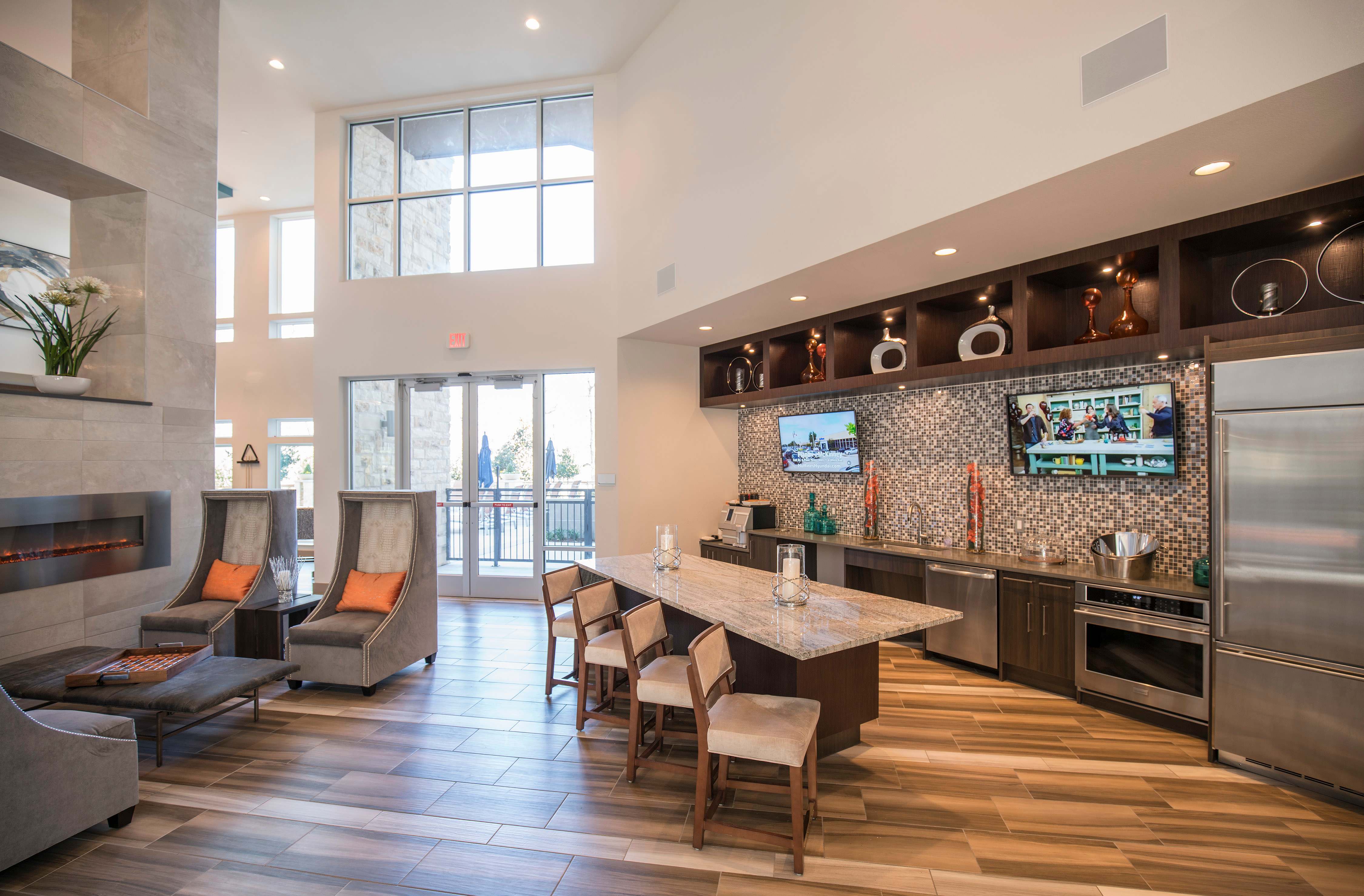 Parc Apartments At White Rock 4 of 11