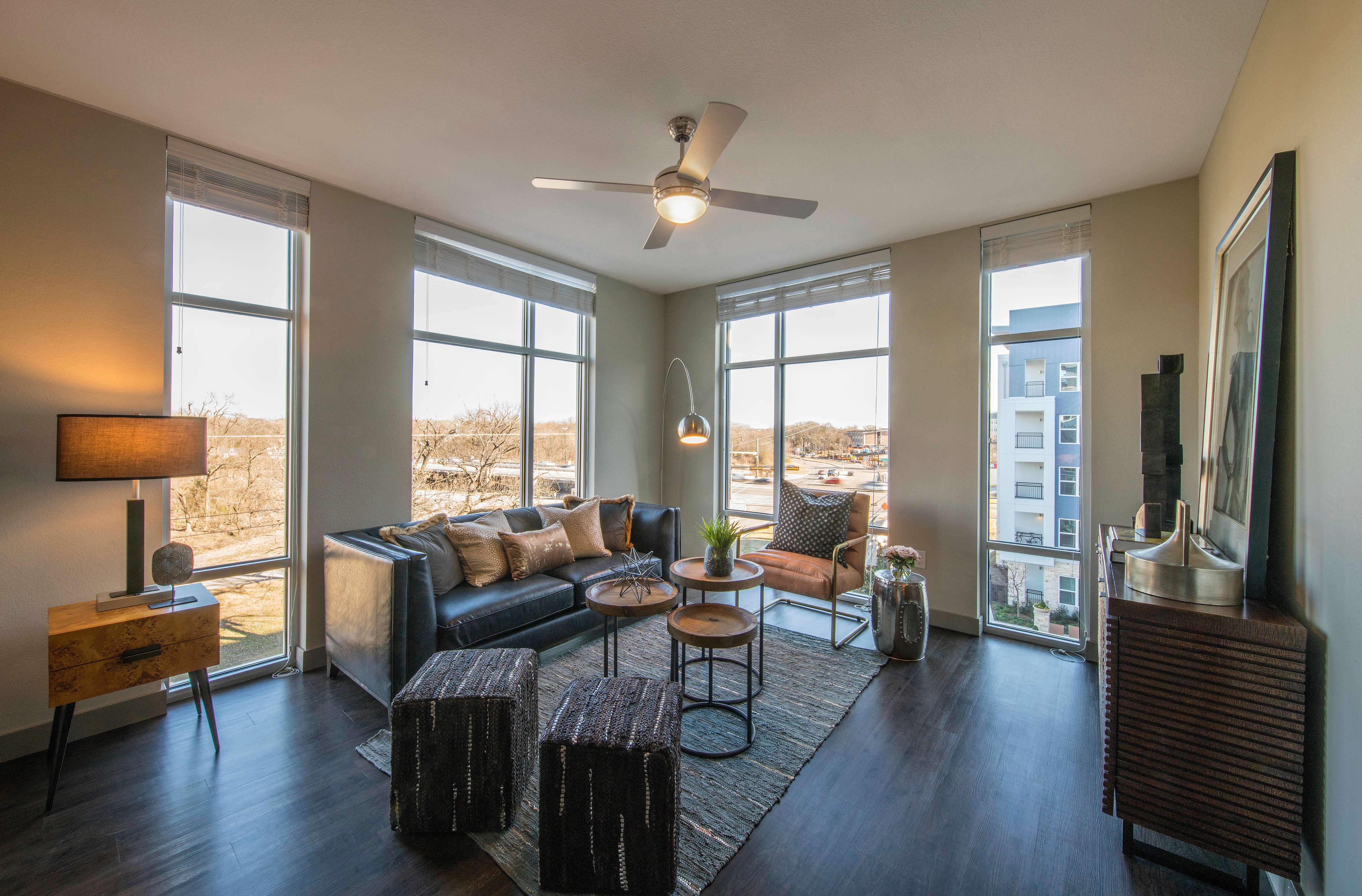 Parc Apartments At White Rock 2 of 11