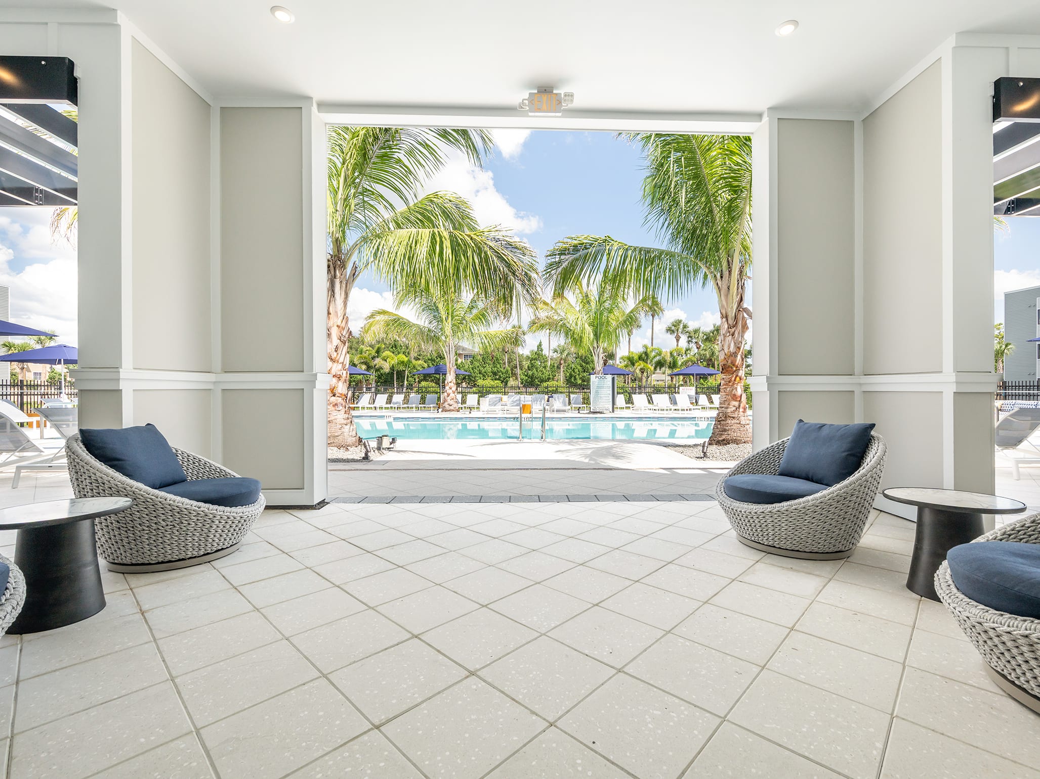 Marquee Square 3 of 9