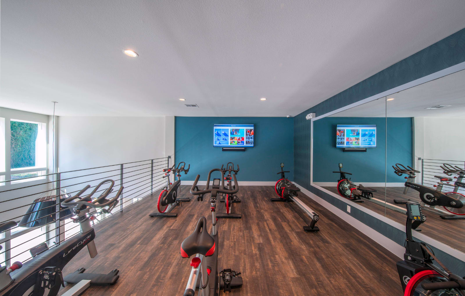 Parc Apartments At White Rock 10 of 11